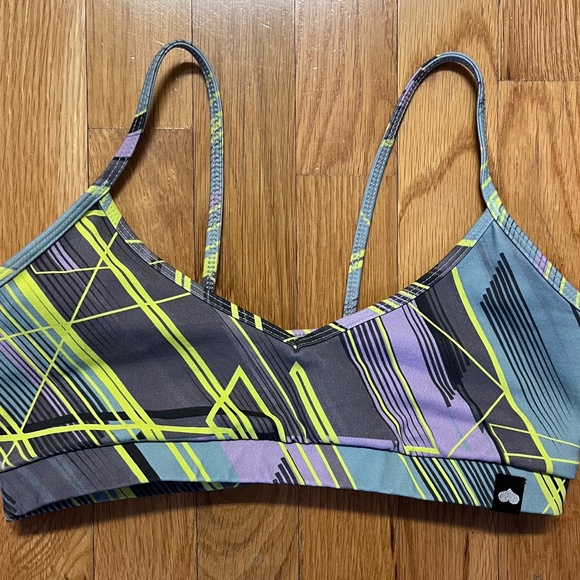 Booty by Brabants Tops - techno design sports bra (s)